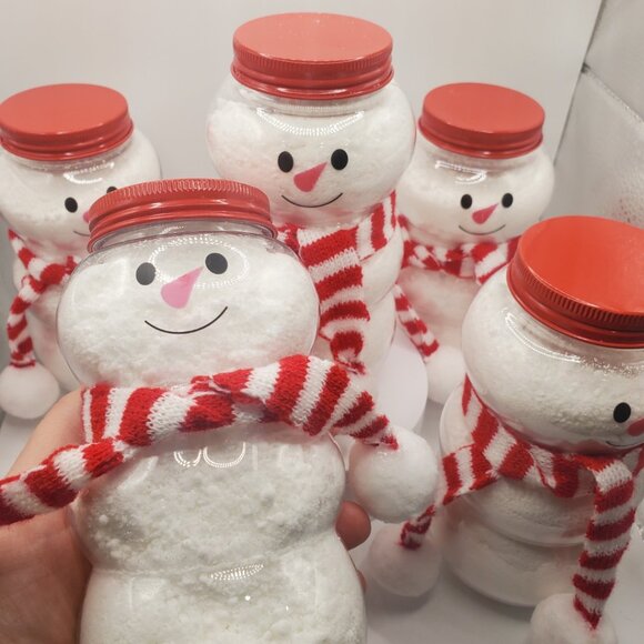 Snowman Bath Bomb Dust | Snow Bath Dust - Picture 3 of 6